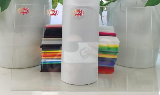 comprar Folha de acrílico fundido resistente a arranhões e UV 1 polegada de espessura online manufacture