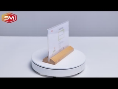 Porta-sinal acrílico em forma de T com base triangular de madeira