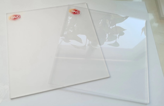Plexiglás Folha de acrílico transparente personalizável com boa dureza e brilho de superfície