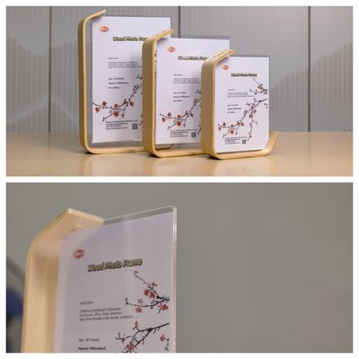 Quadro fotográfico acrílico em forma de 8x10 L com base de madeira