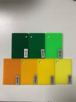 Folha de acrílico fundido colorido durável de 22 mm fácil de processar para projetos comerciais e domésticos DIY