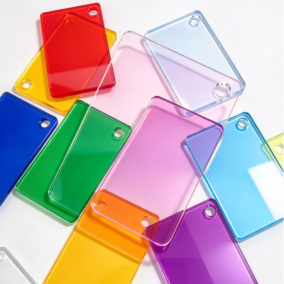 Folha Acrílica Transparente Colorida com Tonalidade Suave e Brilho, com Usinabilidade Versátil e Consistência de Cor para Decoração de Casamento